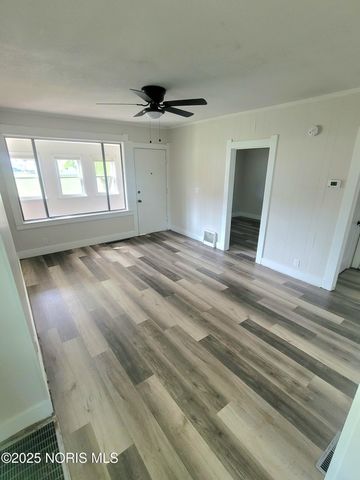 2325 Wilkes Road, Oregon, OH 43616