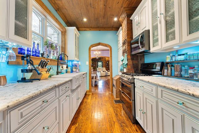 324 Friedman Avenue, Paducah, KY 42001