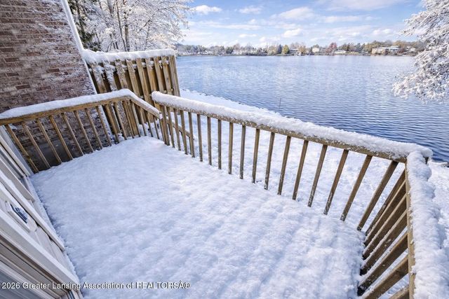 1918 Lac Du Mont Drive, Haslett, MI 48840