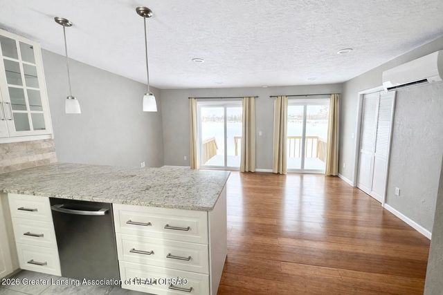 1918 Lac Du Mont Drive, Haslett, MI 48840