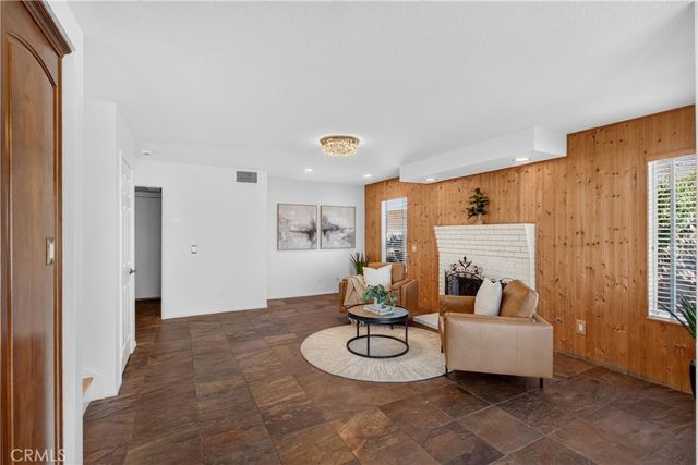 16846 Winterbrook, Riverside, CA 92503