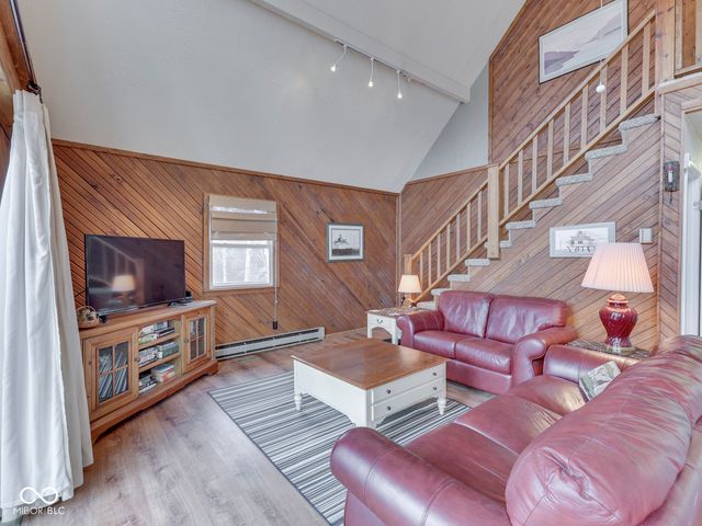 6441 Robin Drive, Nineveh, IN 46164