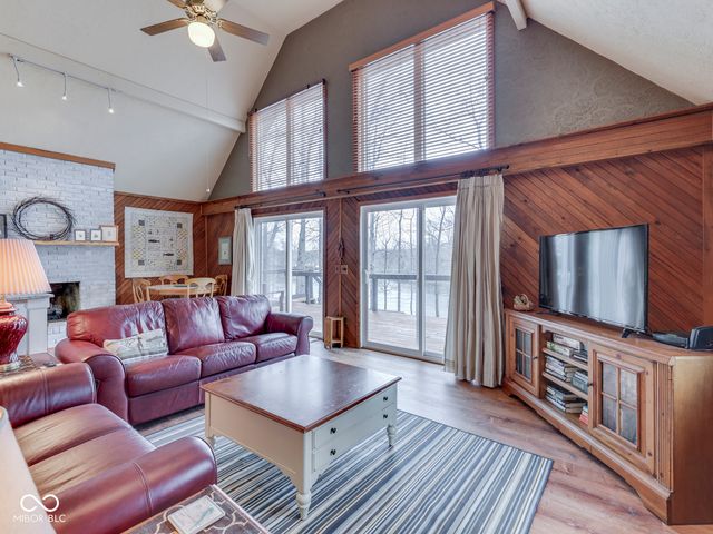 6441 Robin Drive, Nineveh, IN 46164