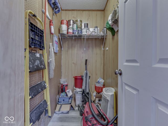 6441 Robin Drive, Nineveh, IN 46164