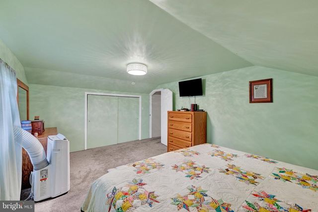 26 COMPASS RD, Middle River, MD 21220