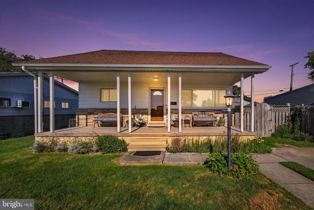 26 COMPASS RD, Middle River, MD 21220
