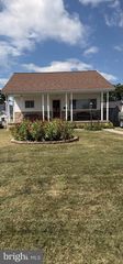 26 COMPASS RD, Middle River, MD 21220