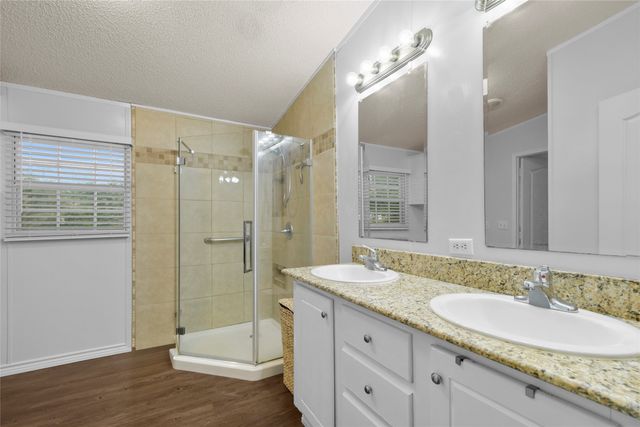 338 Fisherman Road, Pottsboro, TX 75076