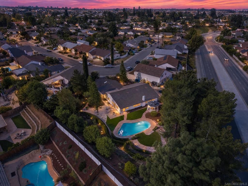 12782 Jardin Rd, San Diego, CA 92128 — photo 5