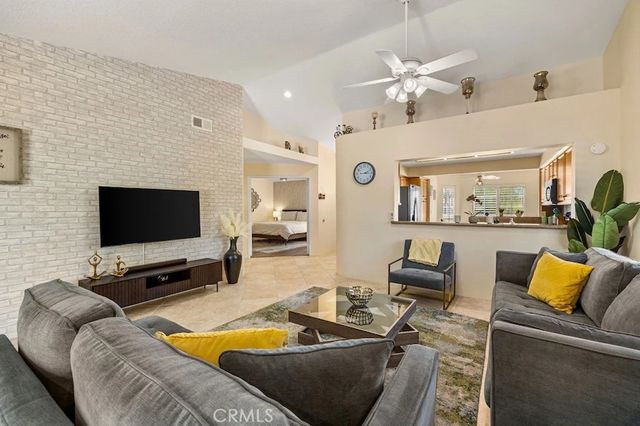 344 Vista Royale, Palm Desert, CA 92211
