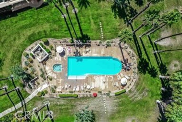 344 Vista Royale, Palm Desert, CA 92211