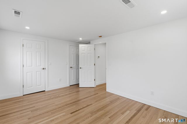 395 Cross Hill Road, Monroe, CT 06468