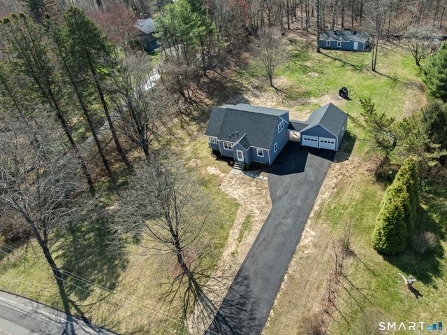 395 Cross Hill Road, Monroe, CT 06468