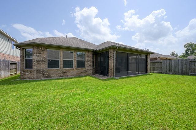 23811 Hickory Lakes Lane, New Caney, TX 77357
