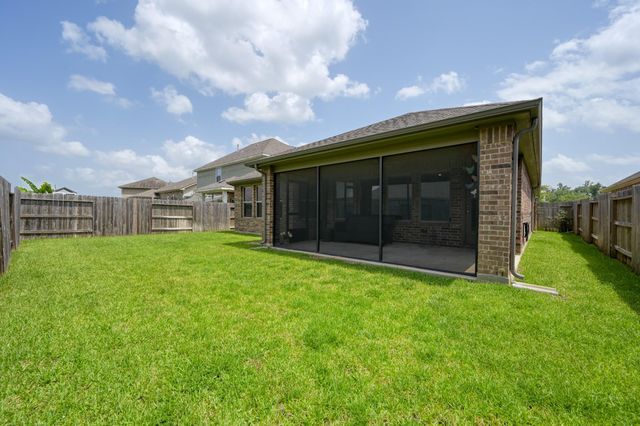 23811 Hickory Lakes Lane, New Caney, TX 77357