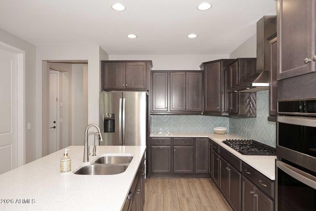 3136 E Tina Drive, Phoenix, AZ 85050