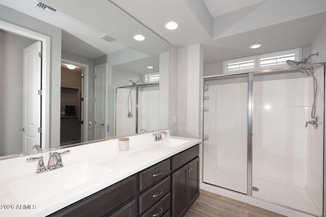 3136 E Tina Drive, Phoenix, AZ 85050