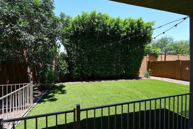 3136 E Tina Drive, Phoenix, AZ 85050