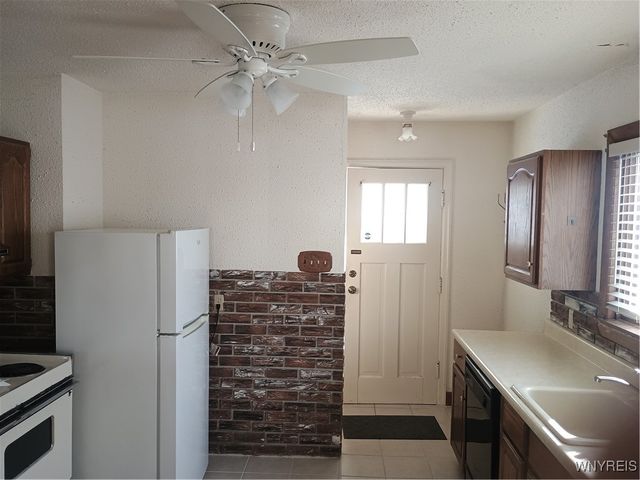 559 31st Street, Niagara Falls, NY 14301