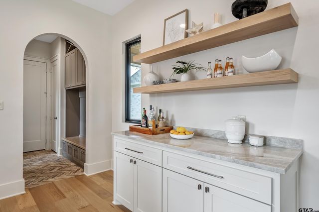 1409 Canopy Cove Ct, Tyler, TX 75703