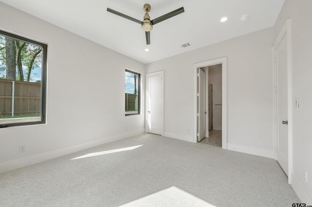 1409 Canopy Cove Ct, Tyler, TX 75703