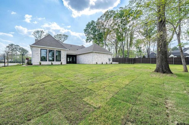 1409 Canopy Cove Ct, Tyler, TX 75703