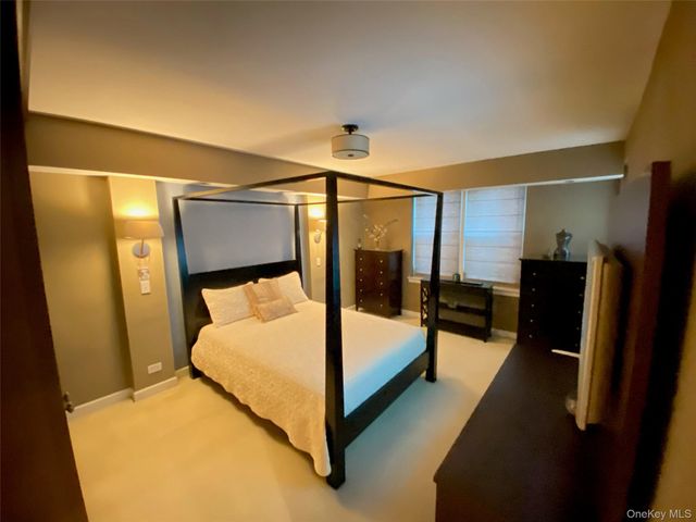 110-20 71st Ave 420, Forest Hills, NY 11375