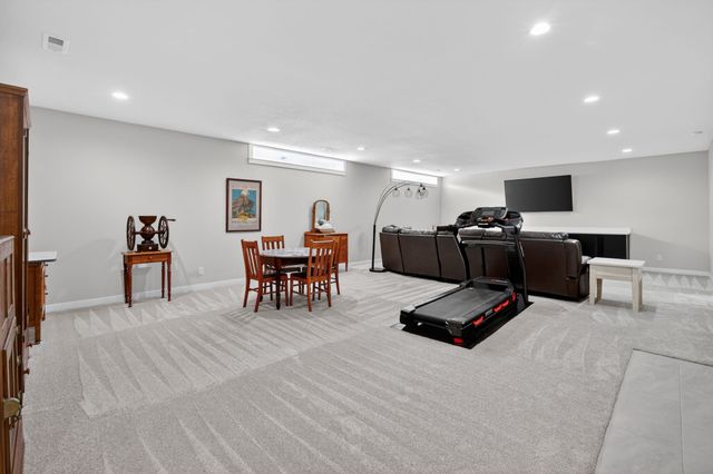 970 Roman Road, Waukee, IA 50263