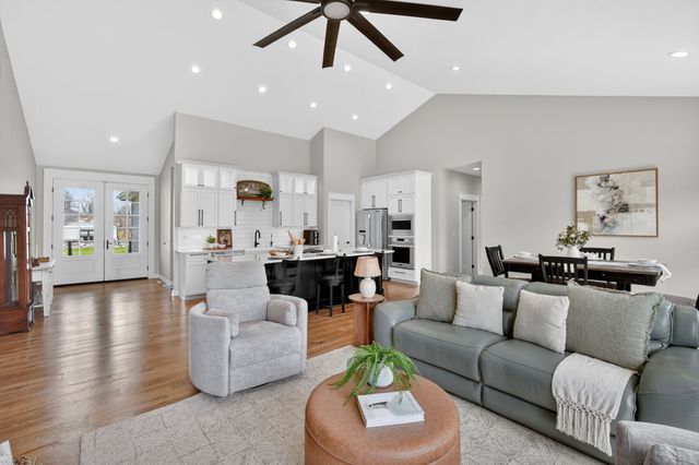 970 Roman Road, Waukee, IA 50263