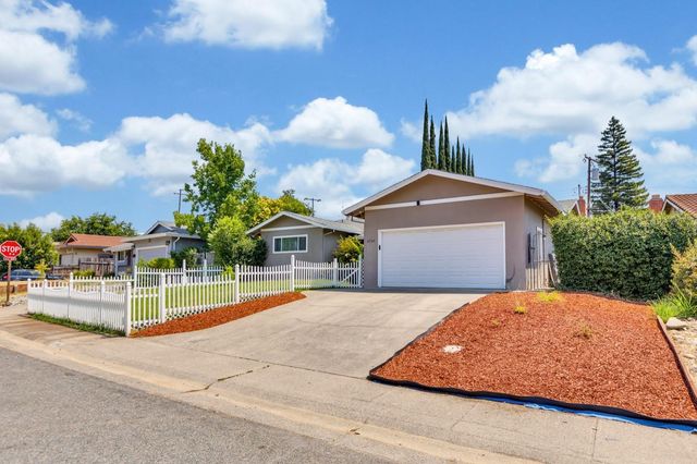 6708 woodmore oaks, Orangevale, CA 95662