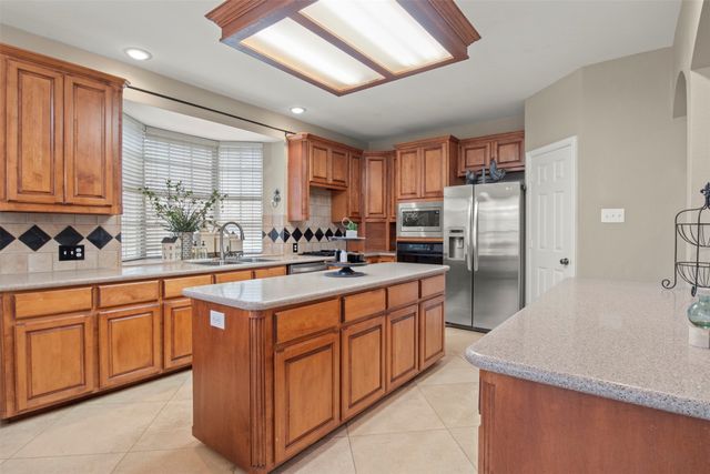 3625 Cimarron Drive, Carrollton, TX 75007