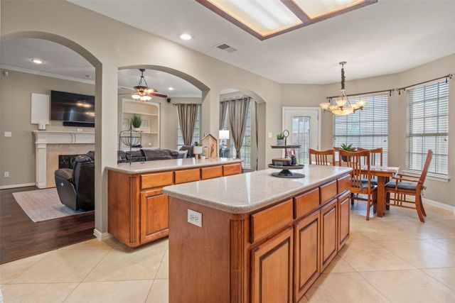 3625 Cimarron Drive, Carrollton, TX 75007