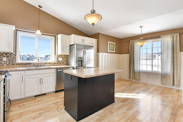 420 21st Avenue N, Sartell, MN 56377