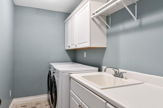 420 21st Avenue N, Sartell, MN 56377