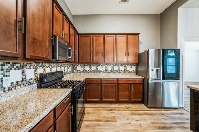 229 Wicker Park WAY, Buda, TX 78610