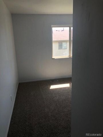 3355 S Flower Street 139, Denver, CO 80227