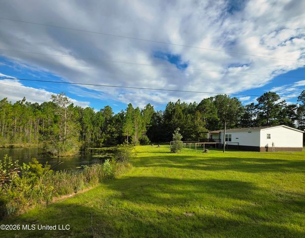 10230 Muszar Lane, Vancleave, MS 39565