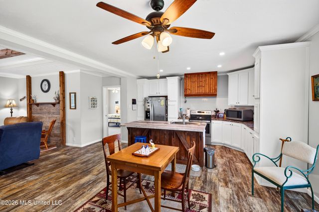 10230 Muszar Lane, Vancleave, MS 39565
