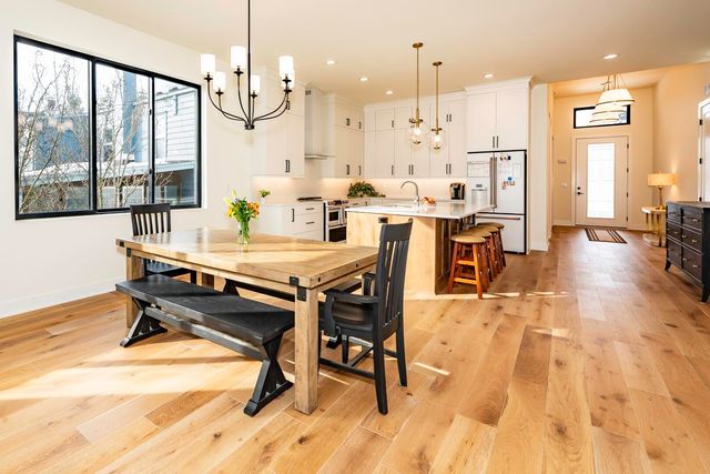 1858 Upland Drive, Ann Arbor, MI 48105