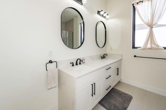 1858 Upland Drive, Ann Arbor, MI 48105