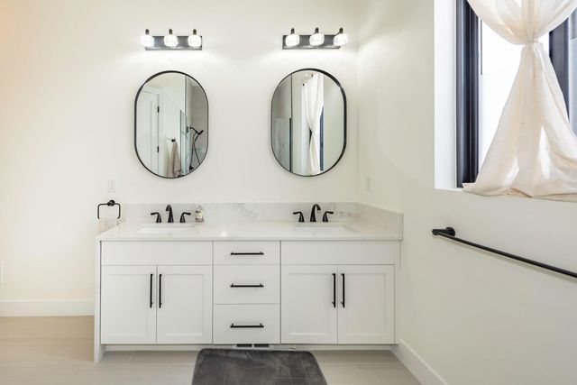 1858 Upland Drive, Ann Arbor, MI 48105