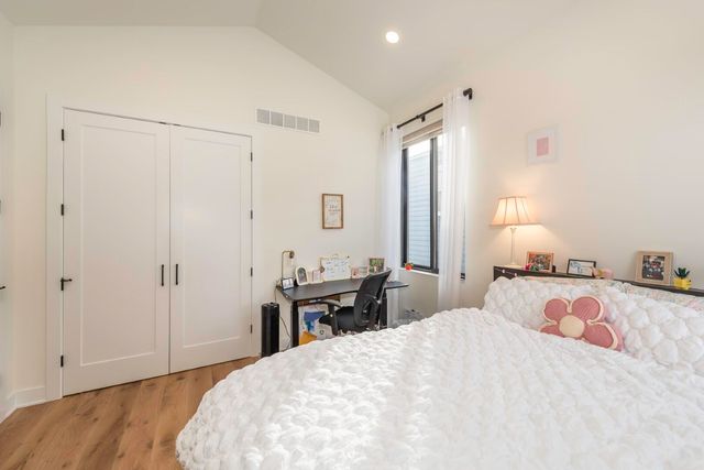 1858 Upland Drive, Ann Arbor, MI 48105