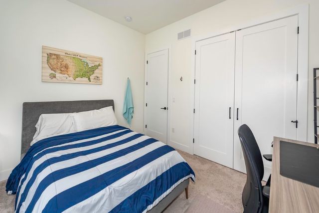 1858 Upland Drive, Ann Arbor, MI 48105