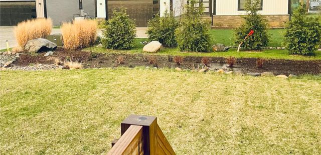 1858 Upland Drive, Ann Arbor, MI 48105