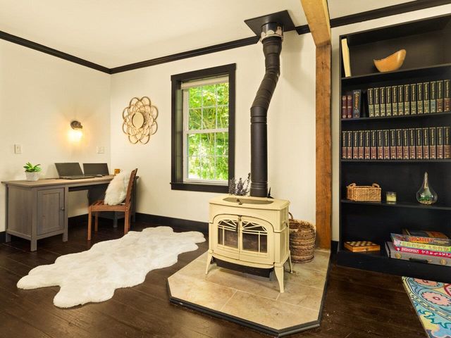 445 Old Pump Road, Jericho, VT 05465