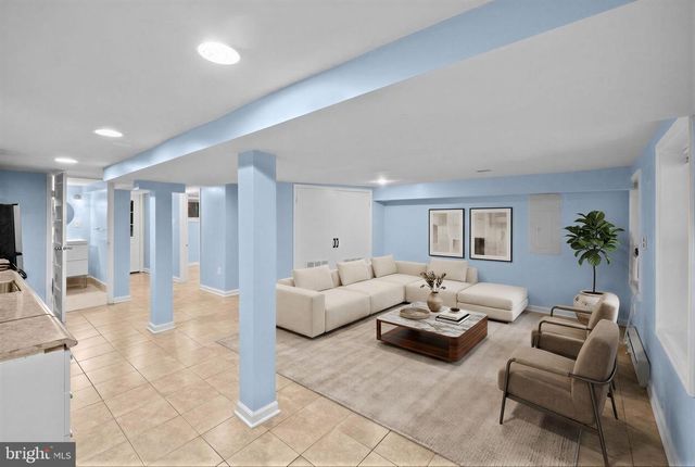 165 ADAMS ST NW, Washington, DC 20001