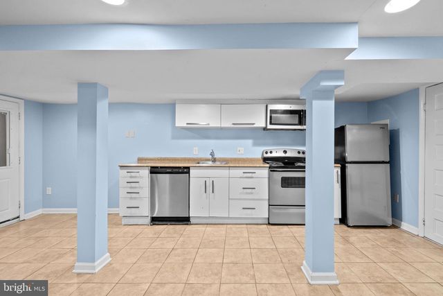 165 ADAMS ST NW, Washington, DC 20001