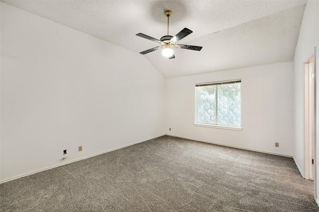 20801 Trotters LN, Pflugerville, TX 78660