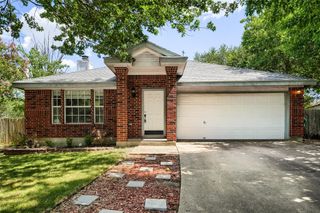 20801 Trotters LN, Pflugerville, TX 78660