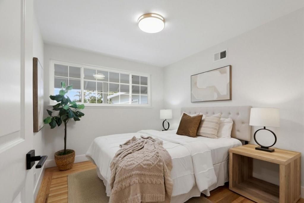 Image 19 of property listing at 1523 Lochinvar Avenue, Sunnyvale, CA 94087